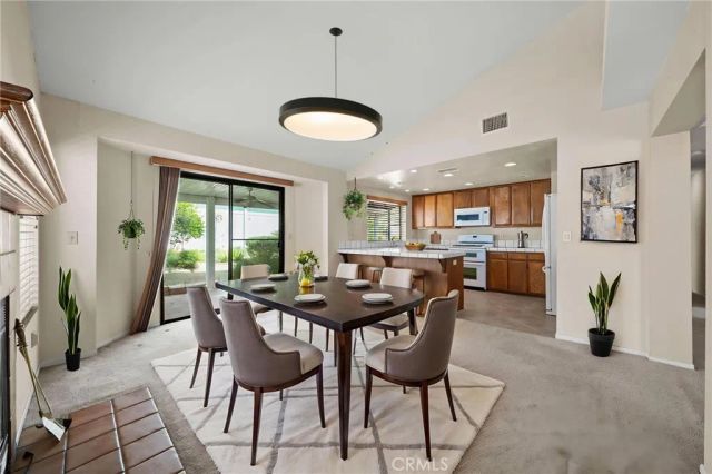 8537 Snow White Drive, El Cajon, CA 92021