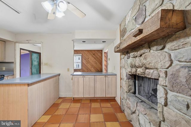 230 S PERKASIE RD, Perkasie, PA 18944
