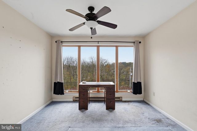 230 S PERKASIE RD, Perkasie, PA 18944