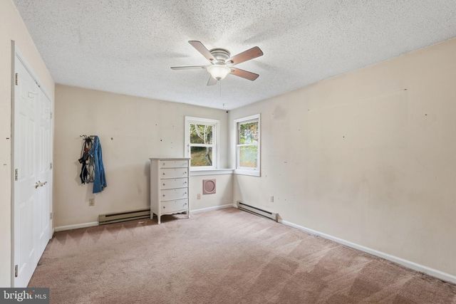 230 S PERKASIE RD, Perkasie, PA 18944