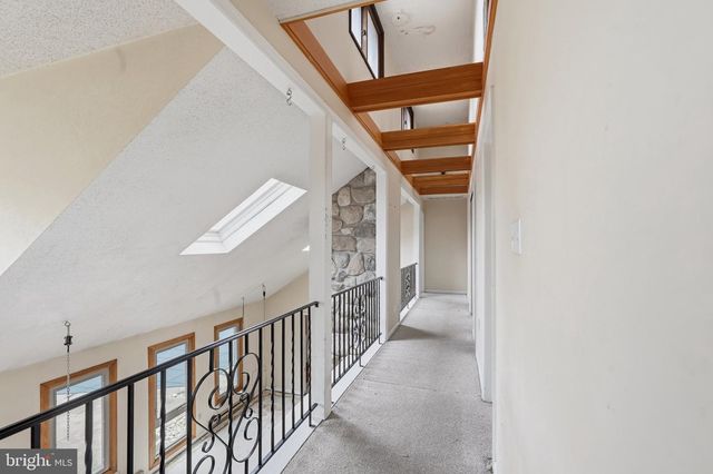 230 S PERKASIE RD, Perkasie, PA 18944