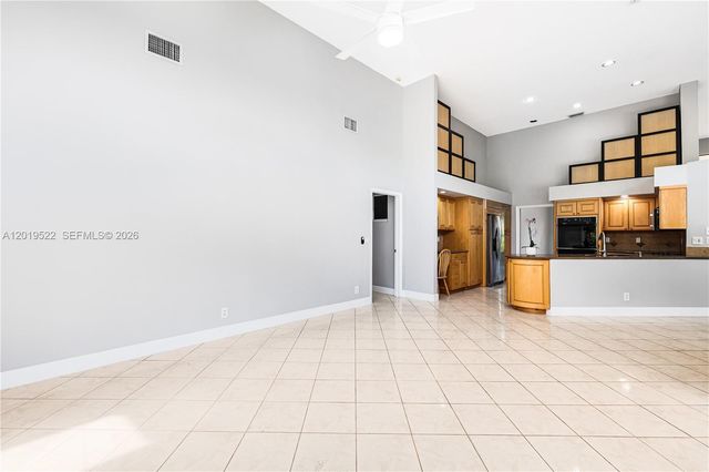 1256 S Manor Dr S, Weston, FL 33326