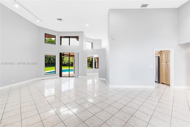 1256 S Manor Dr S, Weston, FL 33326