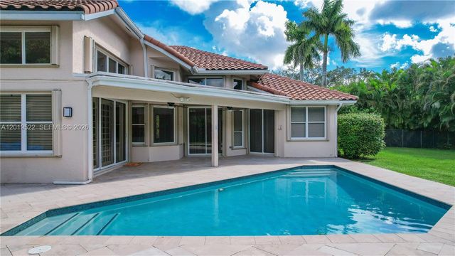 1256 S Manor Dr S, Weston, FL 33326