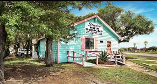 217 W Nelson Ave, Aransas Pass, TX 78336