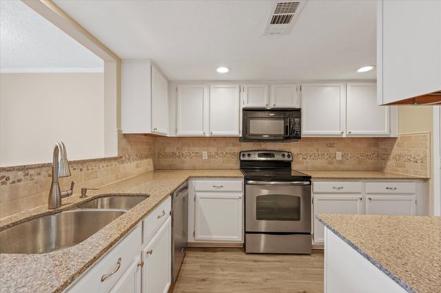 8400 Hickory Street 101, Frisco, TX 75034