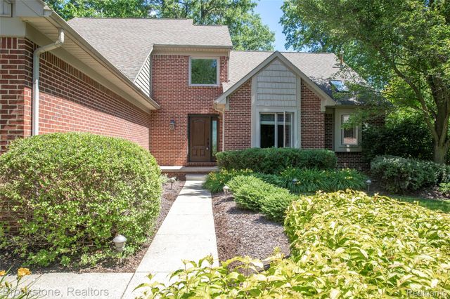 12170 Shaffer Road, Springfield Charter Township, MI 48350