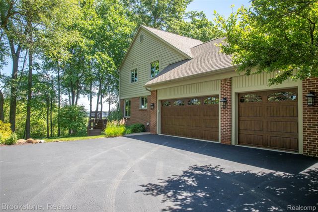 12170 Shaffer Road, Springfield Charter Township, MI 48350