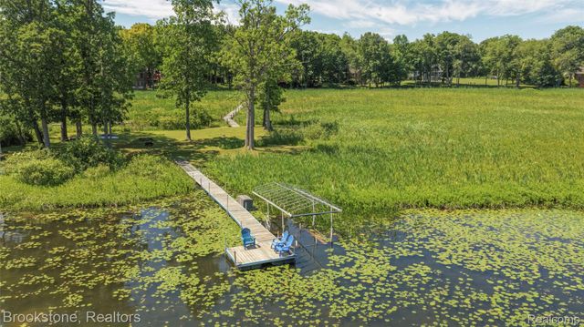 12170 Shaffer Road, Springfield Charter Township, MI 48350