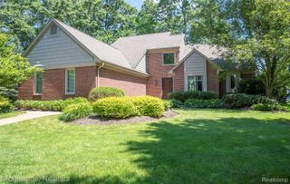 12170 Shaffer Road, Springfield Charter Township, MI 48350