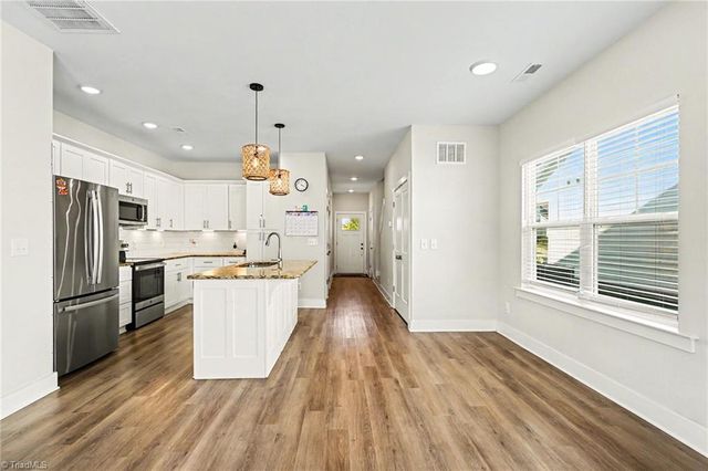 4925 Cannon Crossing Circle, Greensboro, NC 27410
