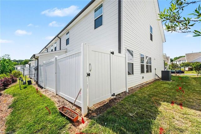 4925 Cannon Crossing Circle, Greensboro, NC 27410