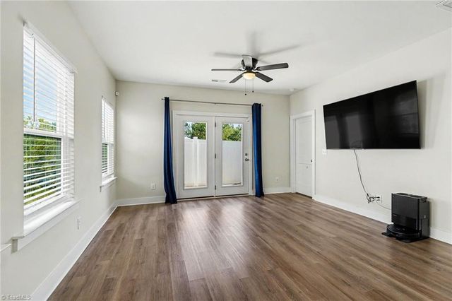 4925 Cannon Crossing Circle, Greensboro, NC 27410