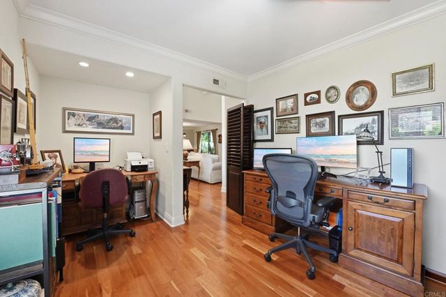 1066 Guildford Court, Encinitas, CA 92024