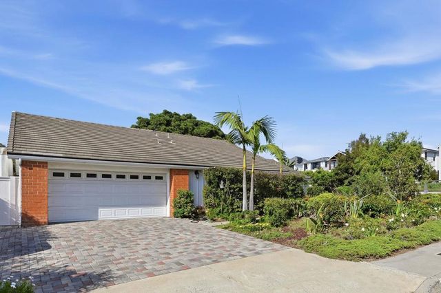 1066 Guildford Court, Encinitas, CA 92024