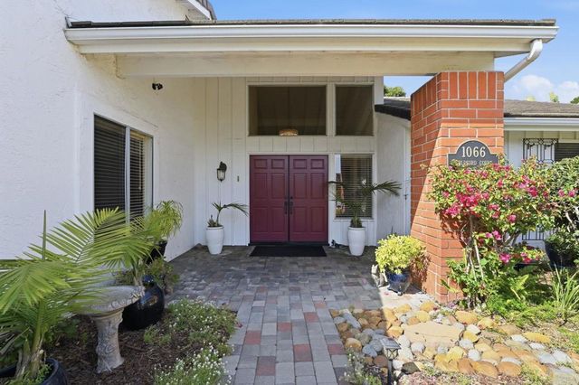 1066 Guildford Court, Encinitas, CA 92024