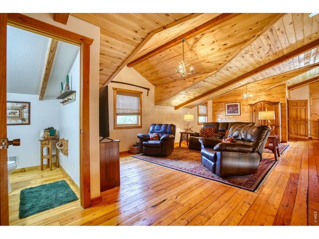 320 Del Monte Rd, Berthoud, CO 80513