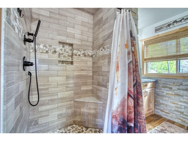 320 Del Monte Rd, Berthoud, CO 80513