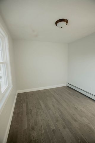 572 Wheelwright Rd, Barre, MA 01005