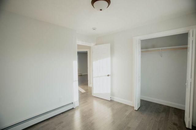 572 Wheelwright Rd, Barre, MA 01005