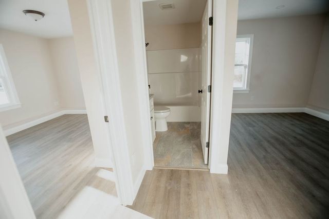 572 Wheelwright Rd, Barre, MA 01005