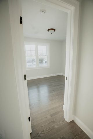 572 Wheelwright Rd, Barre, MA 01005