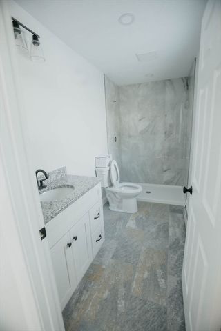 572 Wheelwright Rd, Barre, MA 01005