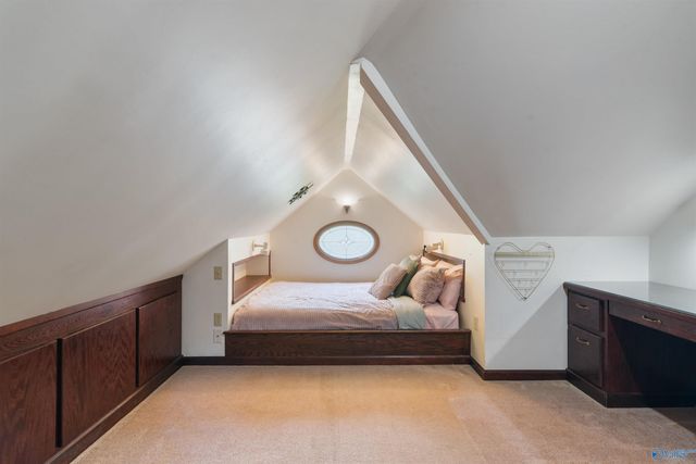 25374 Children Street, Elkmont, AL 35620