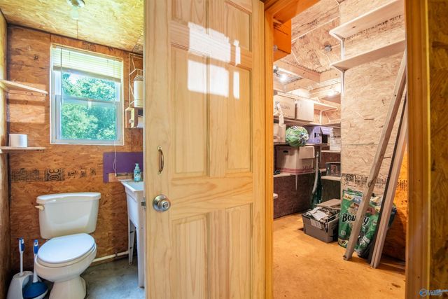 25374 Children Street, Elkmont, AL 35620