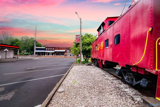 25374 Children Street, Elkmont, AL 35620