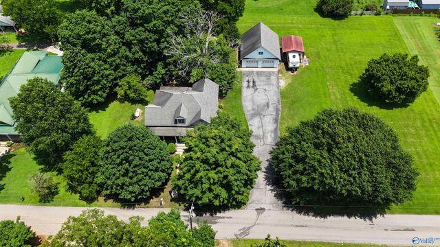 25374 Children Street, Elkmont, AL 35620