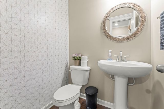 307 Regent Court, Mcdonald, PA 15057