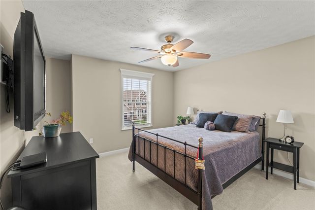 307 Regent Court, Mcdonald, PA 15057