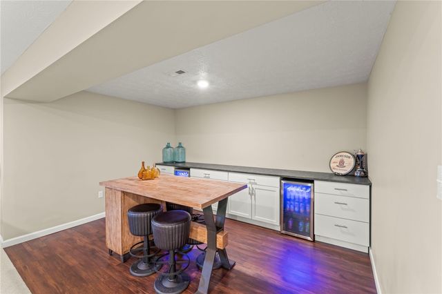 307 Regent Court, Mcdonald, PA 15057