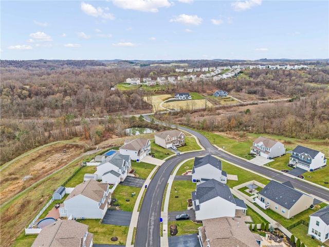 307 Regent Court, Mcdonald, PA 15057