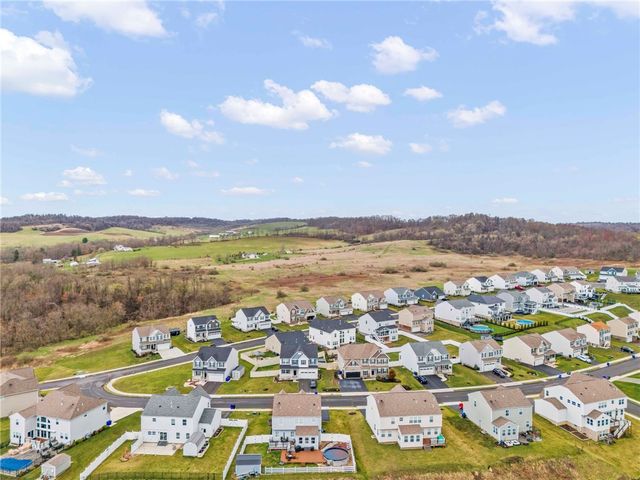 307 Regent Court, Mcdonald, PA 15057