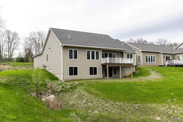 137 Edwards Falls Lane, Manlius, NY 13104