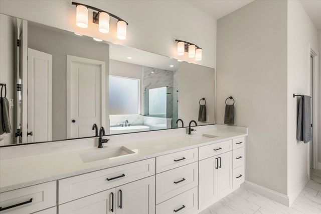 711 Lexington Lane, Nevada, TX 75173