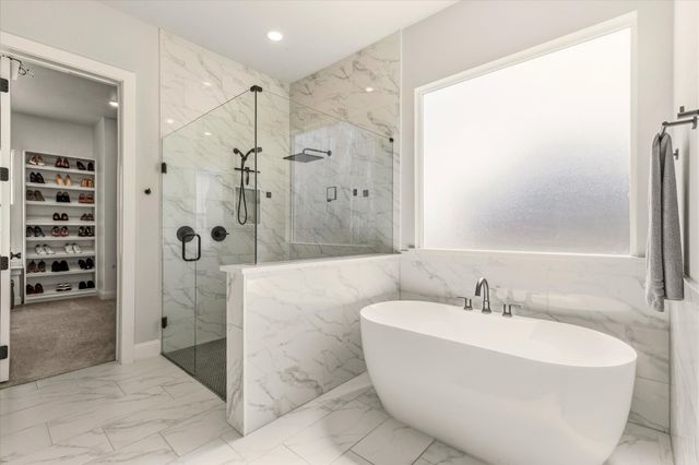 711 Lexington Lane, Nevada, TX 75173