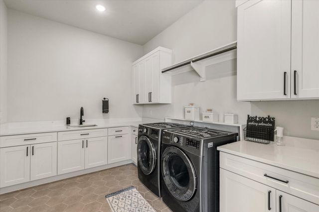 711 Lexington Lane, Nevada, TX 75173