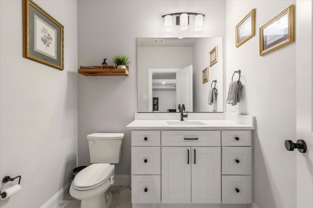 711 Lexington Lane, Nevada, TX 75173