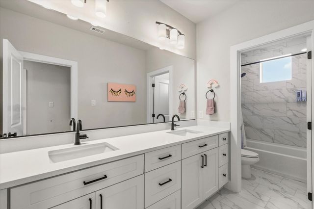 711 Lexington Lane, Nevada, TX 75173