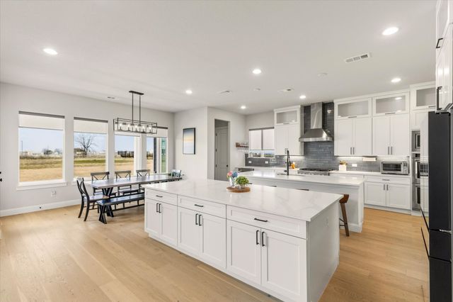 711 Lexington Lane, Nevada, TX 75173