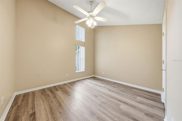 8928 VILLAGE GREEN BOULEVARD, Clermont, FL 34711
