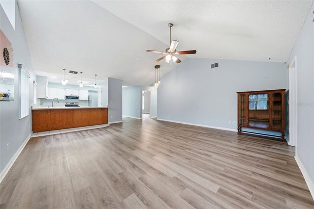 8928 VILLAGE GREEN BOULEVARD, Clermont, FL 34711