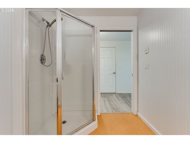 88119 TIKI Ln, Springfield, OR 97478