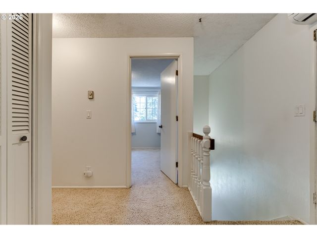 88119 TIKI Ln, Springfield, OR 97478