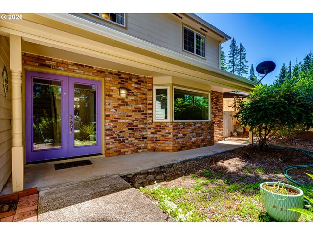 88119 TIKI Ln, Springfield, OR 97478