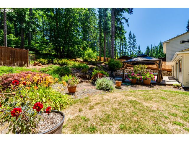 88119 TIKI Ln, Springfield, OR 97478