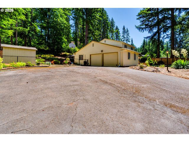 88119 TIKI Ln, Springfield, OR 97478